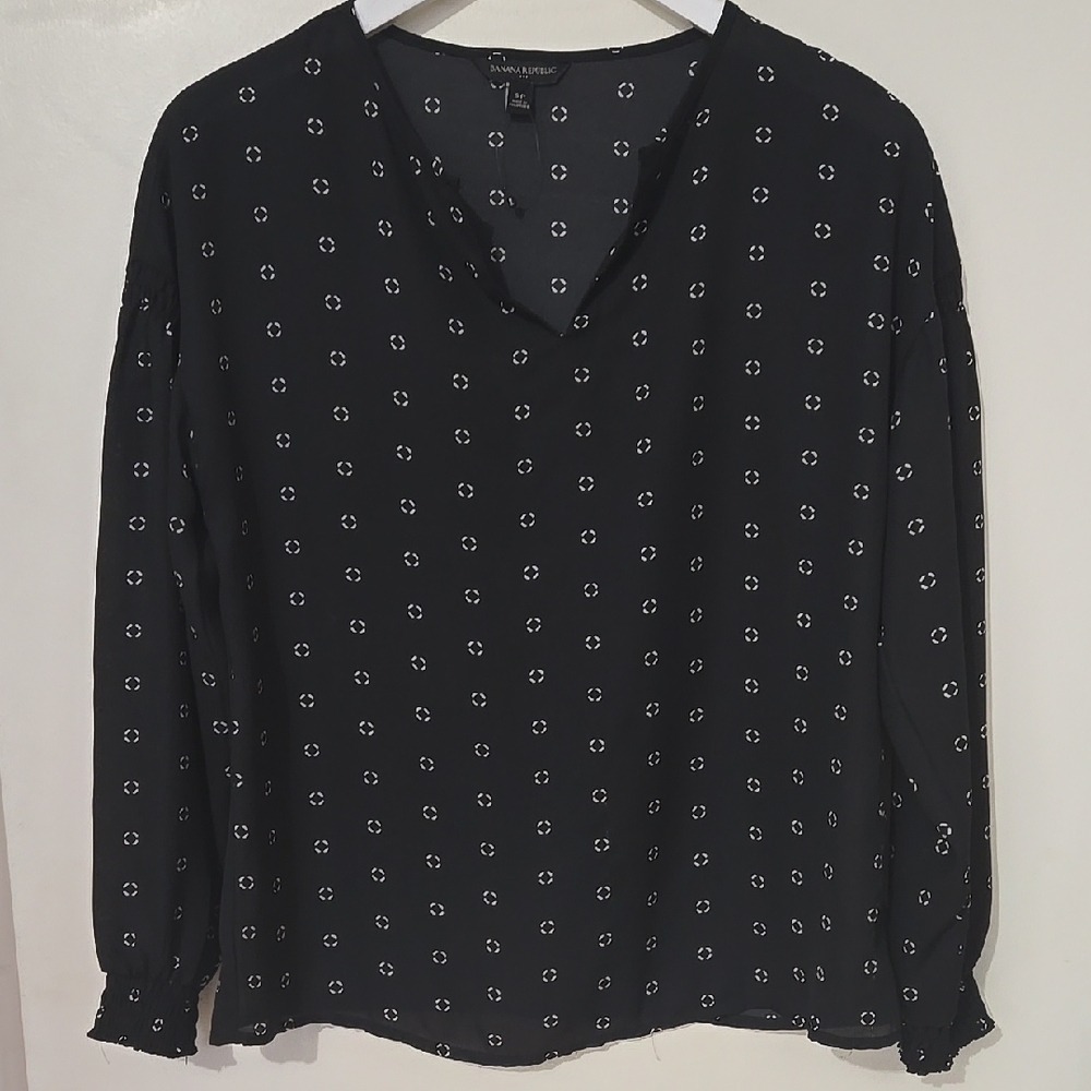 New Banana Republic Black Patterned Women's Top Size S